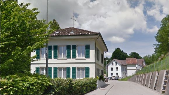 Elbastrasse Wald ZH Zürich-Umzugsreinigung-Wohnungsreinigung